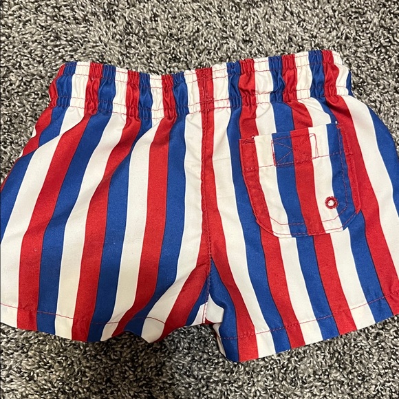 Cat & Jack baby swim trunks - Picture 5 of 6